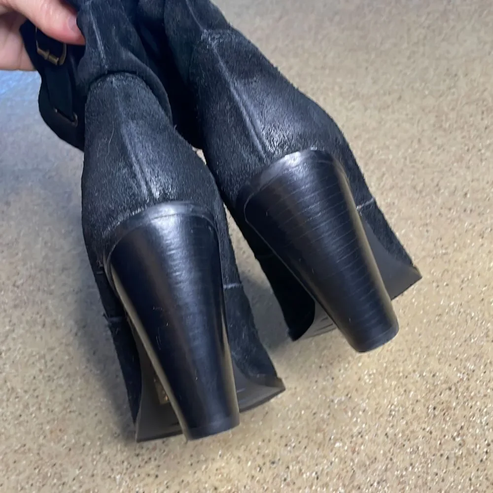 Zodiac “Pandell” Black Distressed Suede Scrunch Shaft Heeled Boots sz 6.5